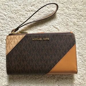 Adele Two-Tone Logo & Leather Smartphone Wallet